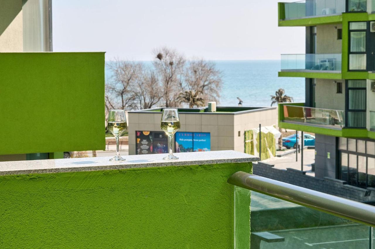 Seastar Apartment - Spa N Pools Beach Resort Mamaia Exteriér fotografie