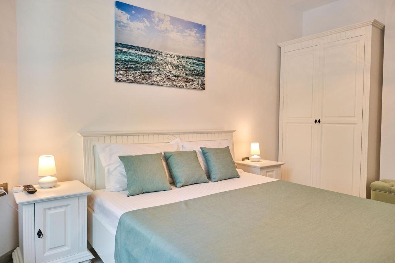 Seastar Apartment - Spa N Pools Beach Resort Mamaia Exteriér fotografie