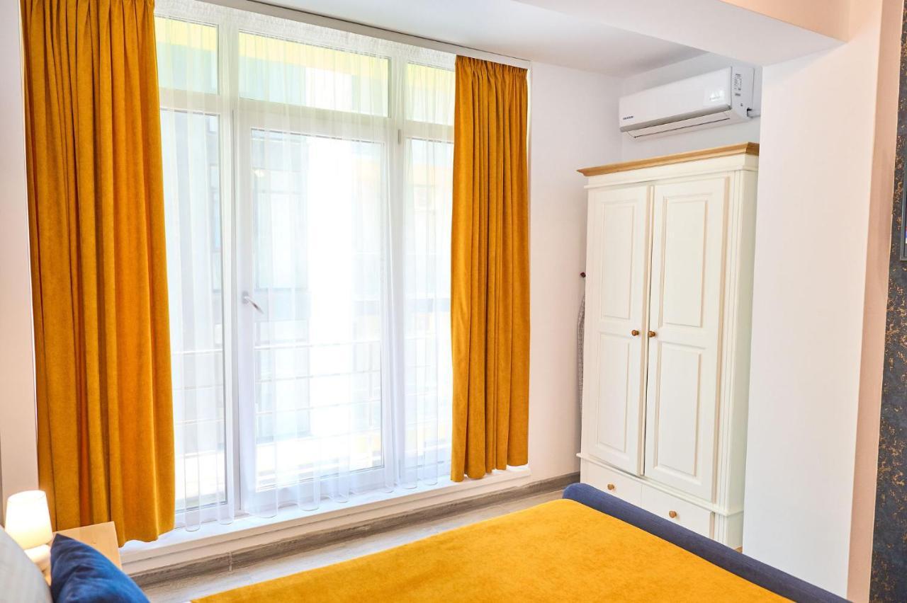 Seastar Apartment - Spa N Pools Beach Resort Mamaia Exteriér fotografie