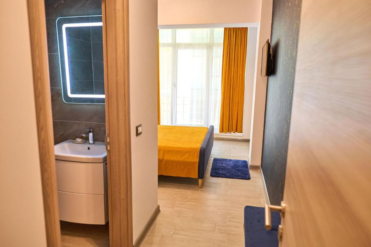 Seastar Apartment - Spa N Pools Beach Resort Mamaia Exteriér fotografie