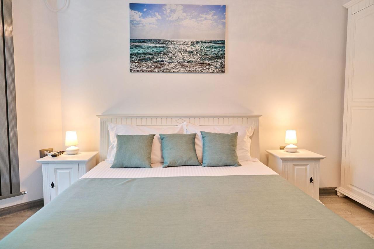 Seastar Apartment - Spa N Pools Beach Resort Mamaia Exteriér fotografie